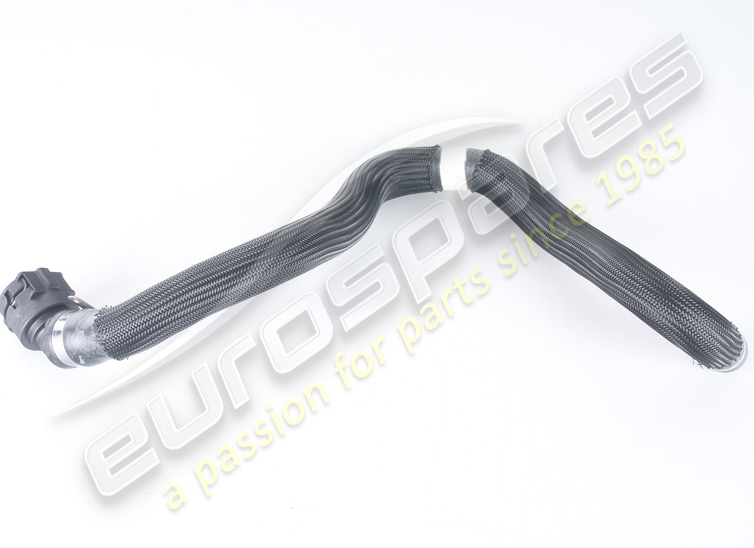 NEW MASERATI WATER DELIVERY SLEEVE TO HEATING SYSTEM. PART NUMBER 670102573 (2) new maserati water delivery sleeve to heating system. part number 670102573 (2)