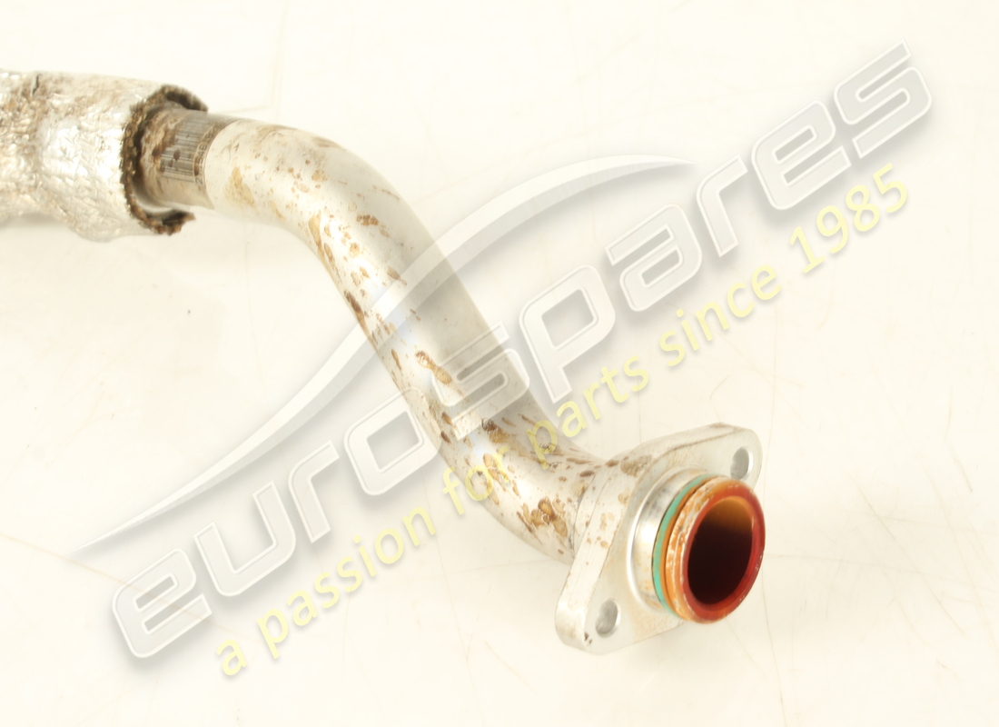 used ferrari front water return hose. part number 270155 (3)