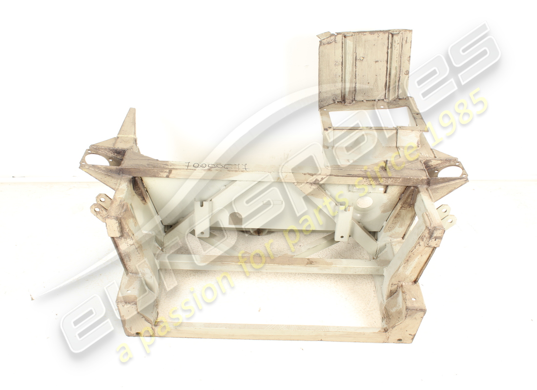new ferrari testarossa front frame complete. part number 70000677 (2)