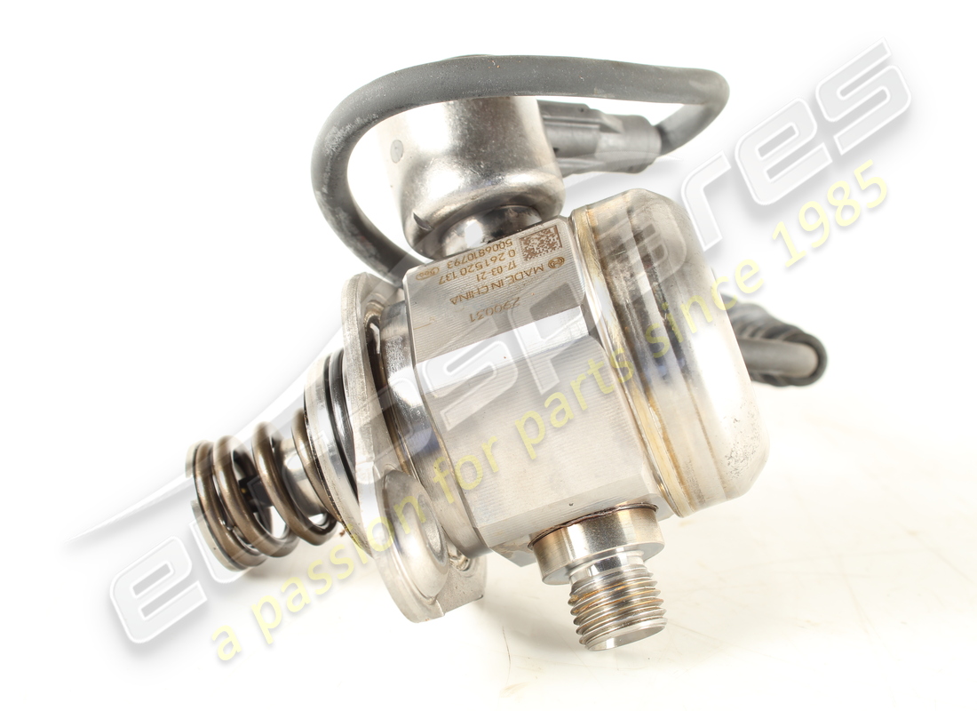 used ferrari rh fuel pump. part number 290031 (4)