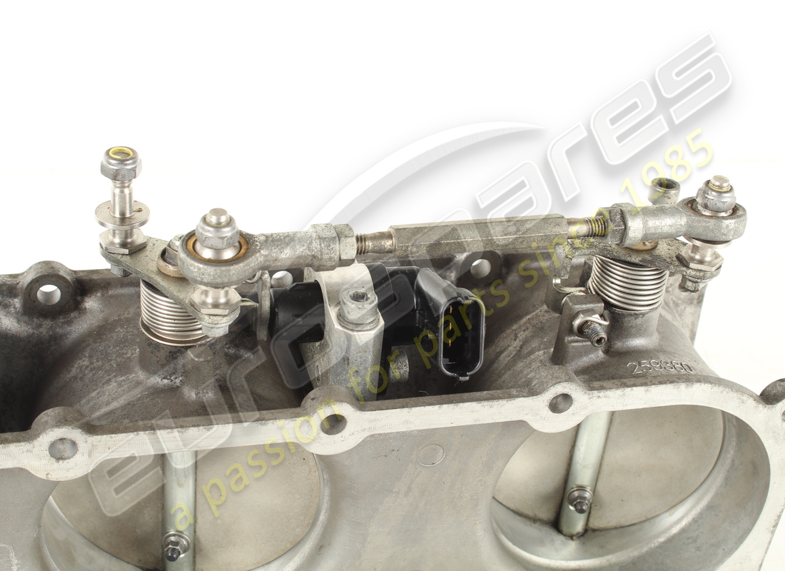 USED FERRARI COMPLETE CENTRAL COMPENSATOR B. PART NUMBER 281192 (3) used ferrari complete central compensator b. part number 281192 (3)