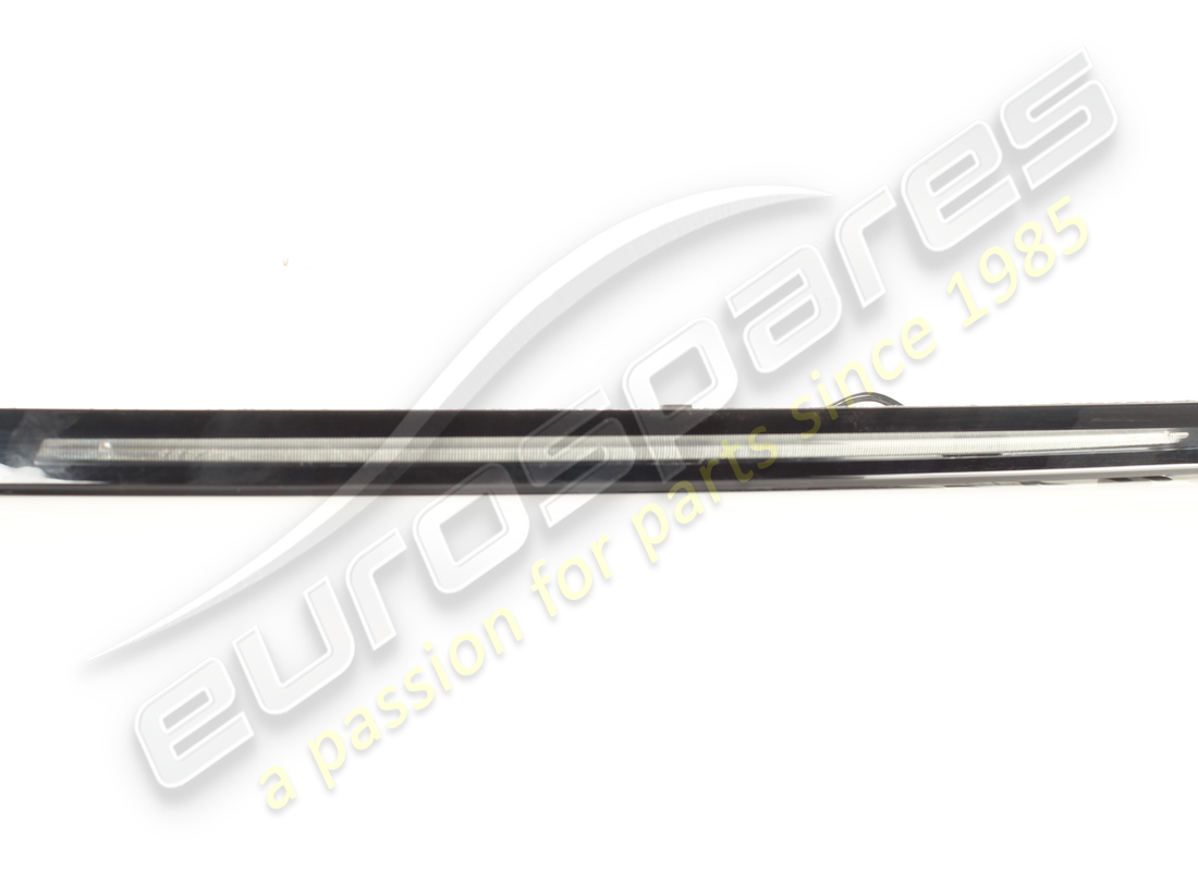 used ferrari terzo stop. part number 885583 (2)