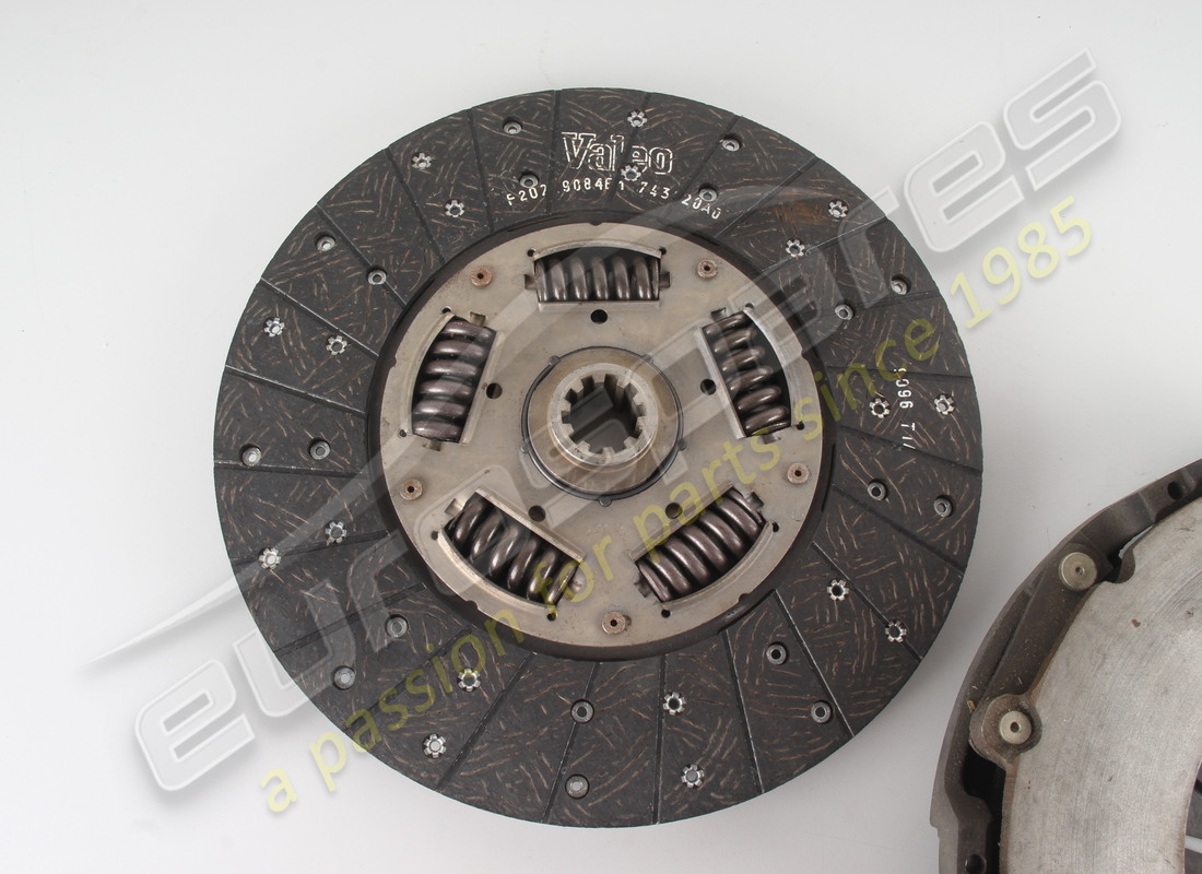 new ferrari clutch complete. part number 171592 (2)