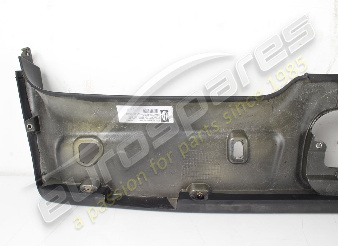 damaged ferrari ricopr. traver. parabrezza p. part number 859758 (6)