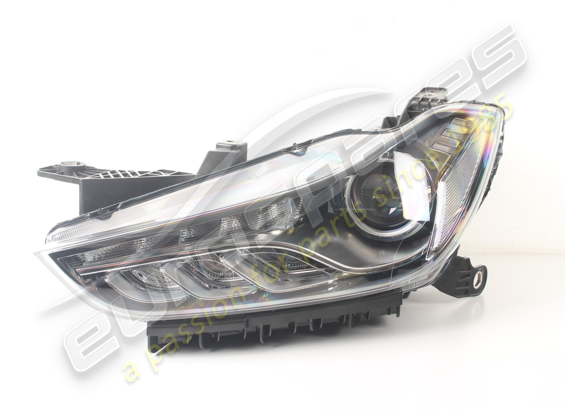 new maserati lh headlight. part number 670215130 (1)