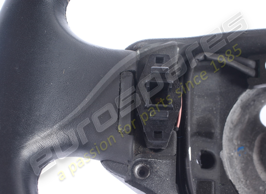 used aston martin steering wheel assembly. part number 4g433600db (4)