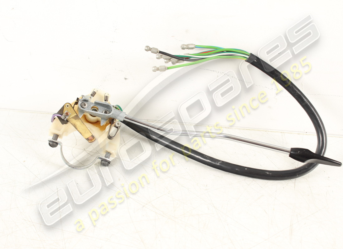 new maserati single lever switch rhd part number 116gs68988 (1)