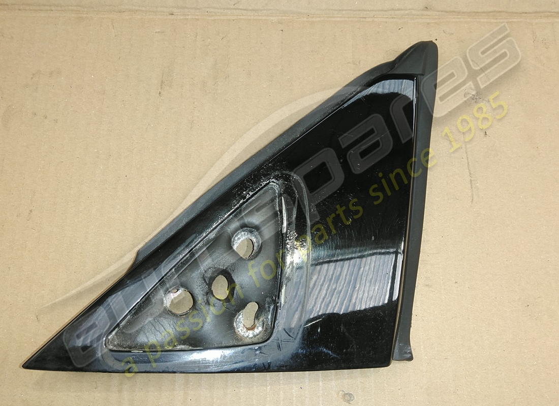used ferrari lh outer plate. part number 64931400 (1)