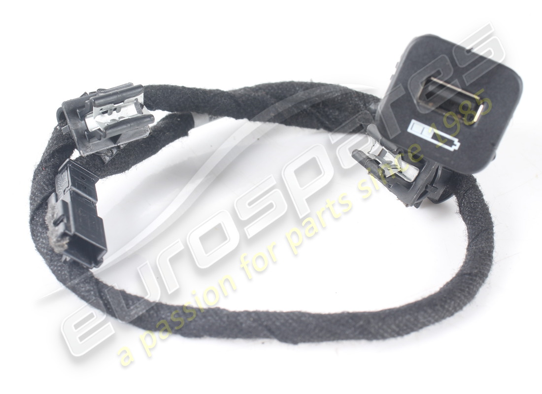used ferrari usb socket. part number 747685 (1)