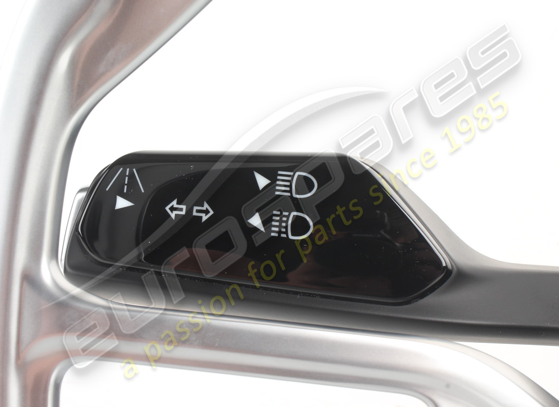new maserati switch guide. part number 670264698 (4)