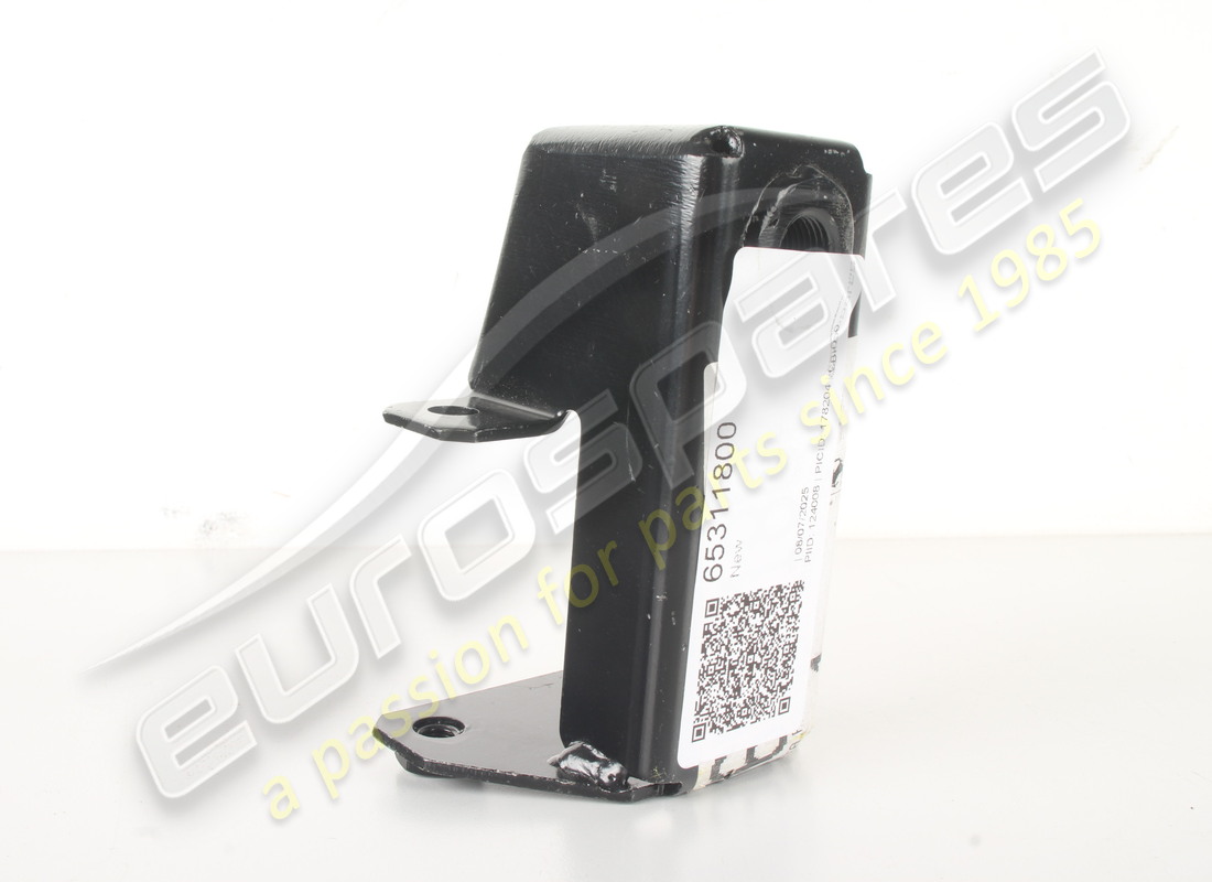 new ferrari tow hook bracket. part number 65311800 (2)