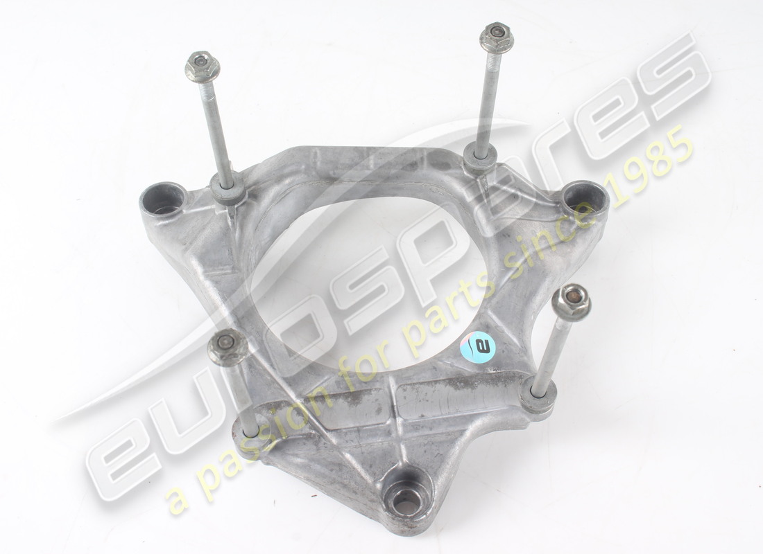 USED FERRARI MOUNTING. PART NUMBER 318265 (2) used ferrari mounting. part number 318265 (2)