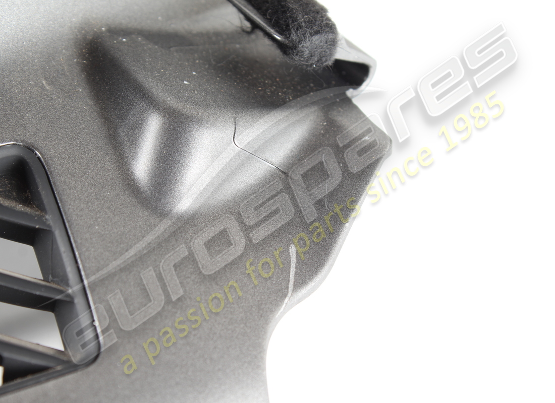 used ferrari rh vent trim rhd part number 82809100 (4)
