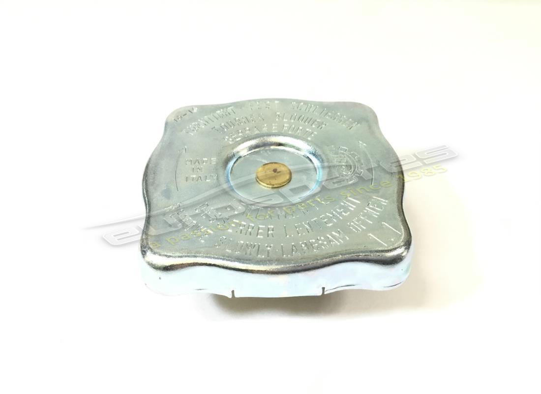 new eurospares header tank pressure cap square 1,1 bar. part number 137644 (1)