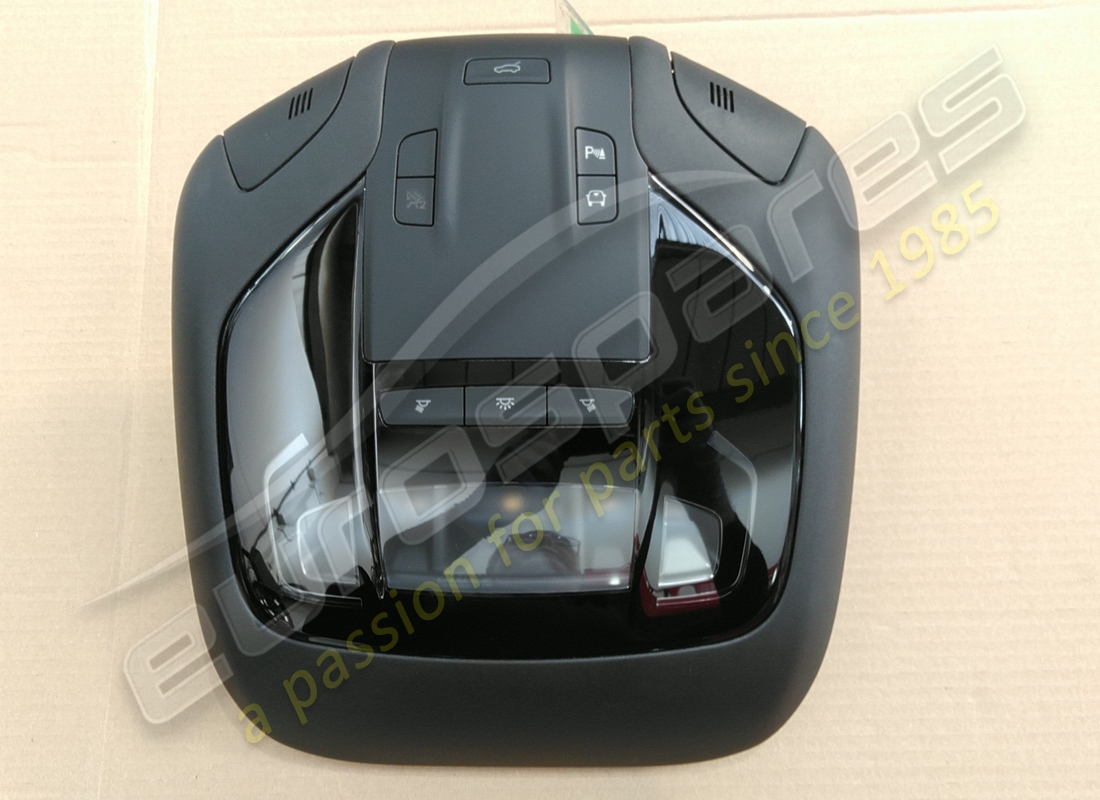 USED Maserati FRONT DOME-LIGHT BLACK . PART NUMBER 670110930 (1)
