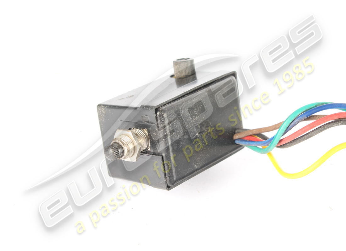used ferrari air con speed control switch. part number 62618000 (2)