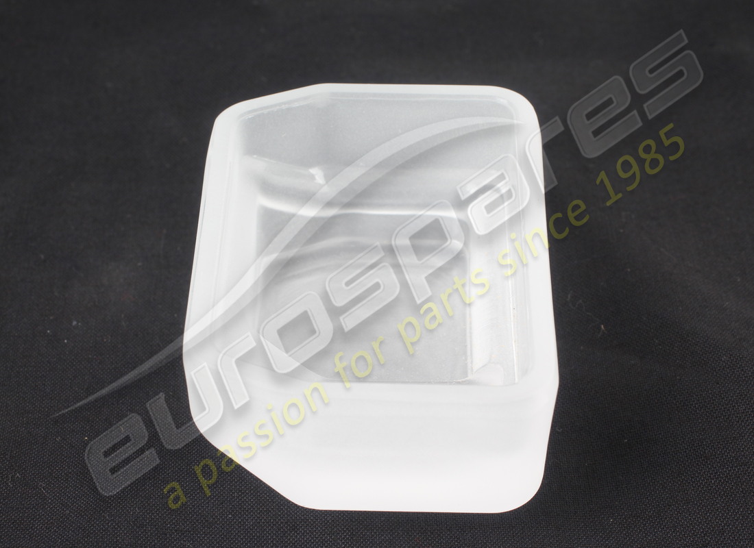 new aston martin box cnsl panel rear assembly. part number 6g33048a64aa (3)
