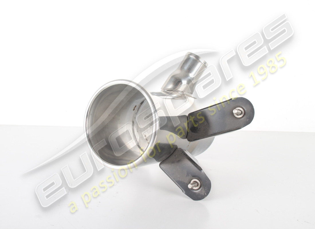 new ferrari complete lh cosmetic tailpipe. part number 821148 (1)