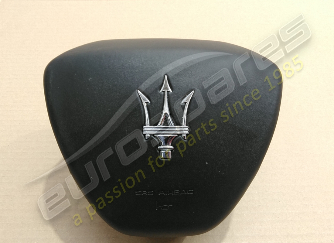 used maserati driver air bag module black. part number 670021669 (1)