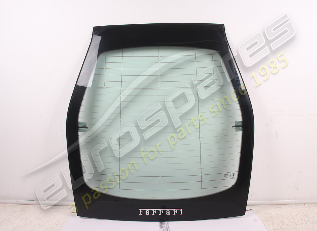 USED Ferrari REAR SCREEN . PART NUMBER 770322 (1)
