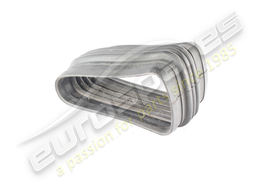 used maserati dirty air sleeve. part number 670004599 (1)