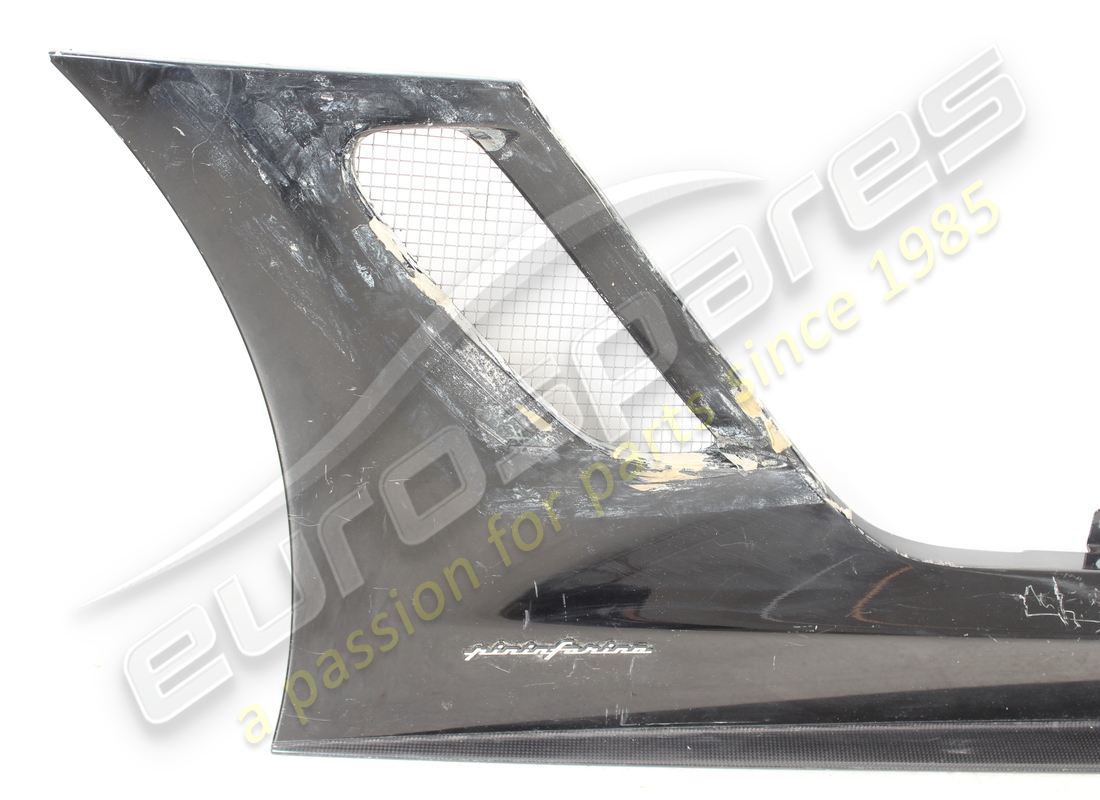 used ferrari rh crossmember cover. part number 69257210 (2)