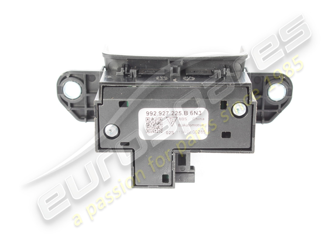 used porsche matt black. part number 992927225b6n3 (2)