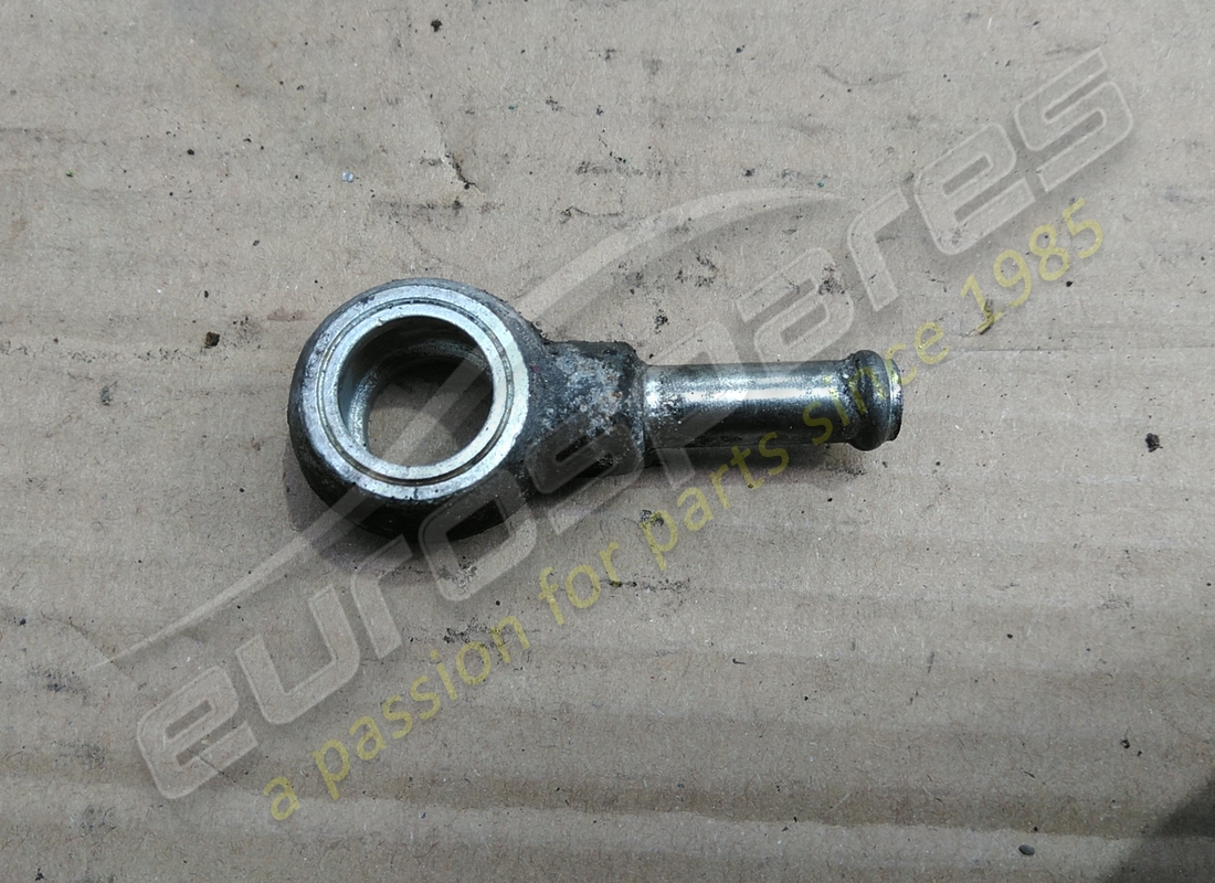 USED Ferrari UNION . PART NUMBER 105826 (1)