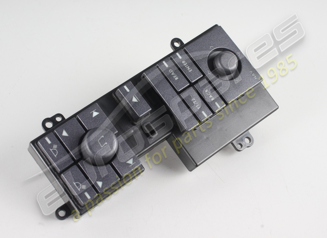 used aston martin switchpack, nav with sim, platinum. part number 4g4313d734ae (2)