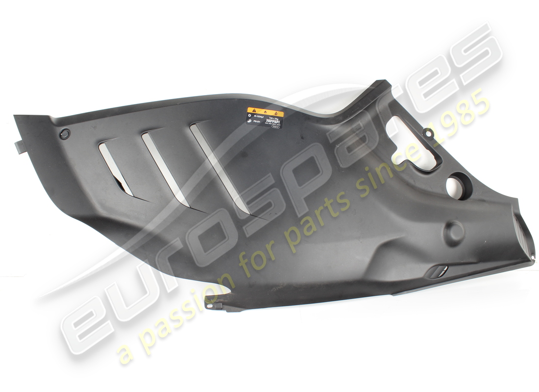USED Ferrari PARATIA ESTETICA VANO MOTORE . PART NUMBER 975905 (1)