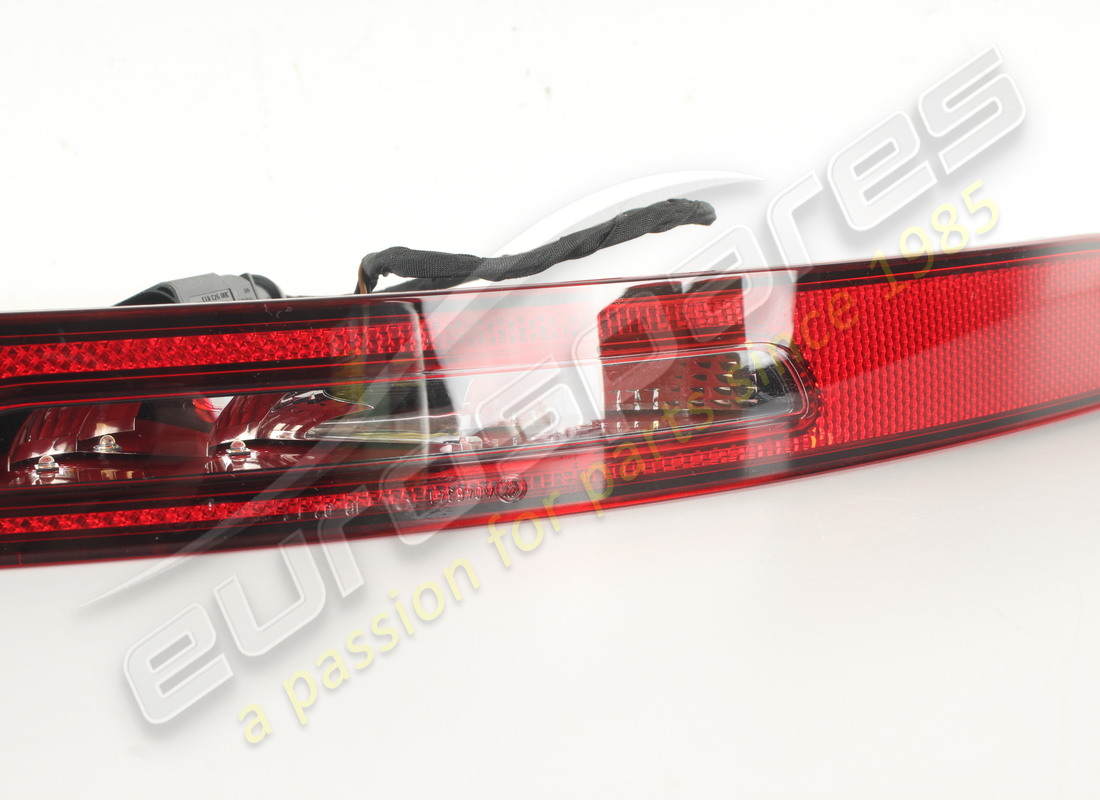 new porsche rear light reflector. part number 95b945726ab (6)