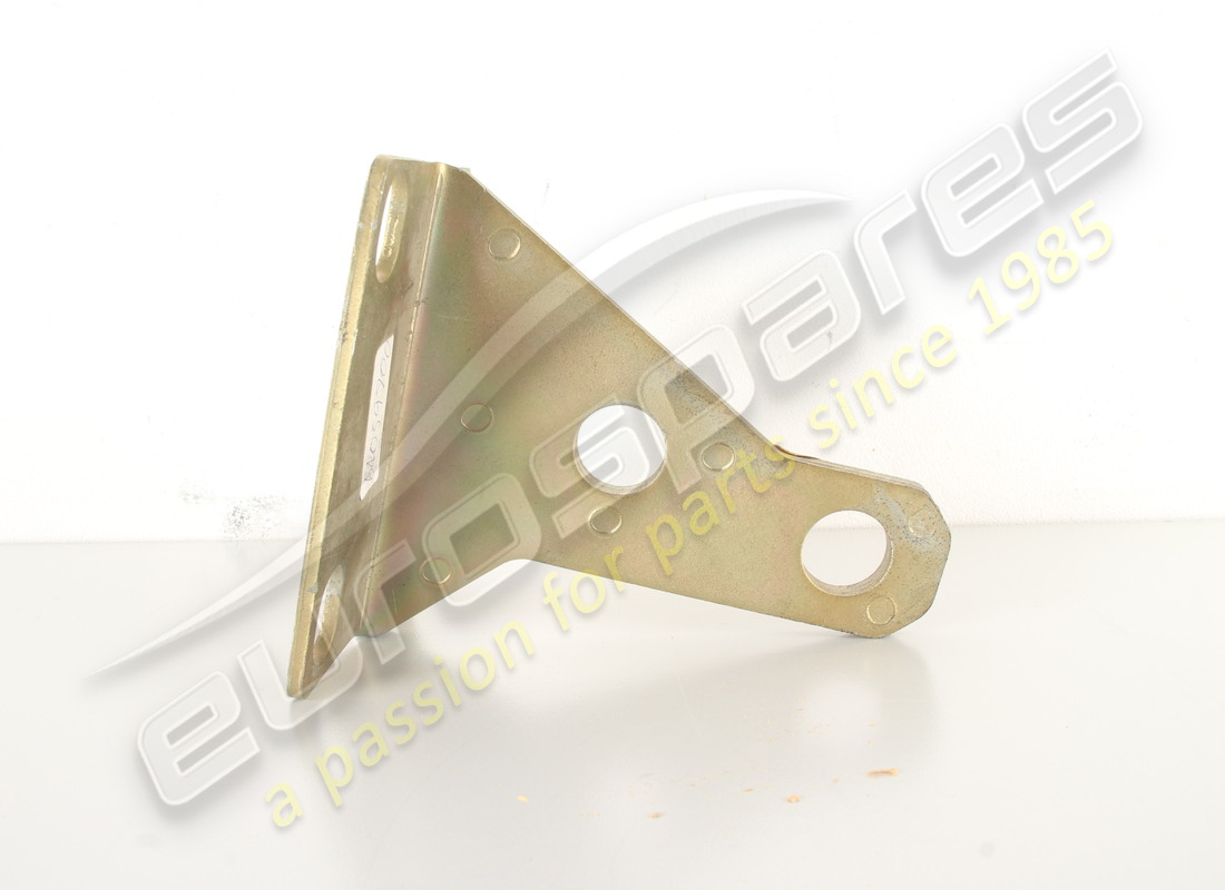 new ferrari rh bracket. part number 64059700 (2)
