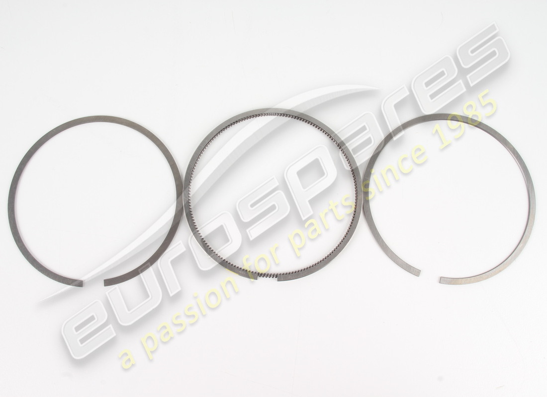 NEW Eurospares PISTON RING SET (1 BORE) . PART NUMBER 126582 (1)