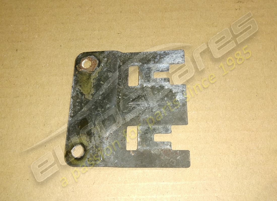 USED Ferrari SUPPORT . PART NUMBER 159176 (1)