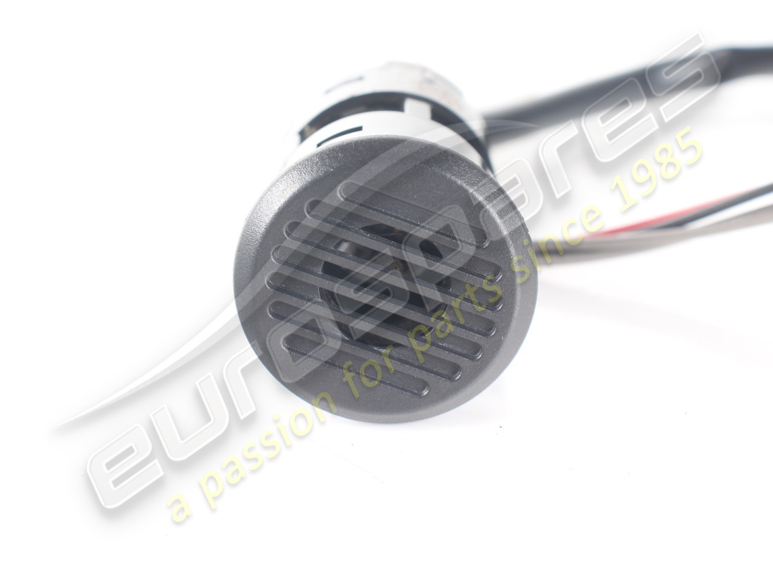 USED MASERATI PASSENGER COMP. TEMP. SENSOR. PART NUMBER 385500199 (2) used maserati passenger comp. temp. sensor. part number 385500199 (2)