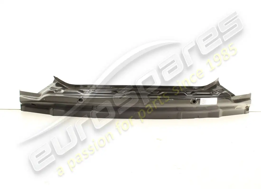 new maserati complete back panel coupe. part number 68610300 (1)