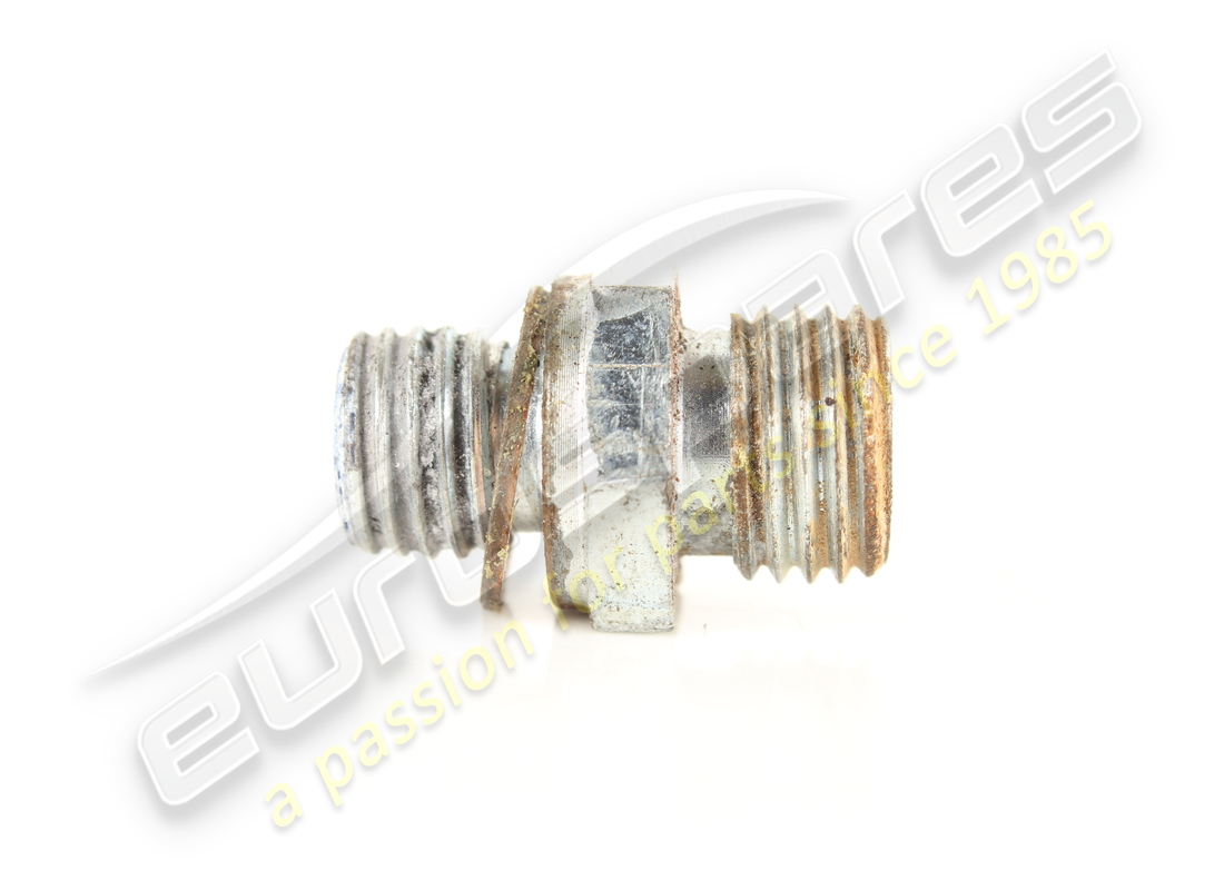 used ferrari fuel union. part number 125216 (3)
