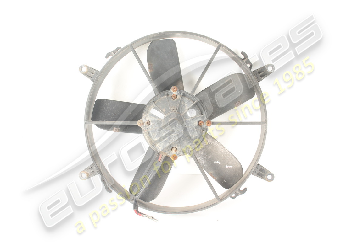used ferrari lh radiator fan motor assembly. part number 140404 (2)