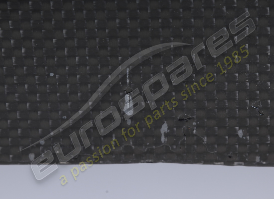 USED FERRARI FRONT BUMPER. PART NUMBER 87187110 (4) used ferrari front bumper. part number 87187110 (4)