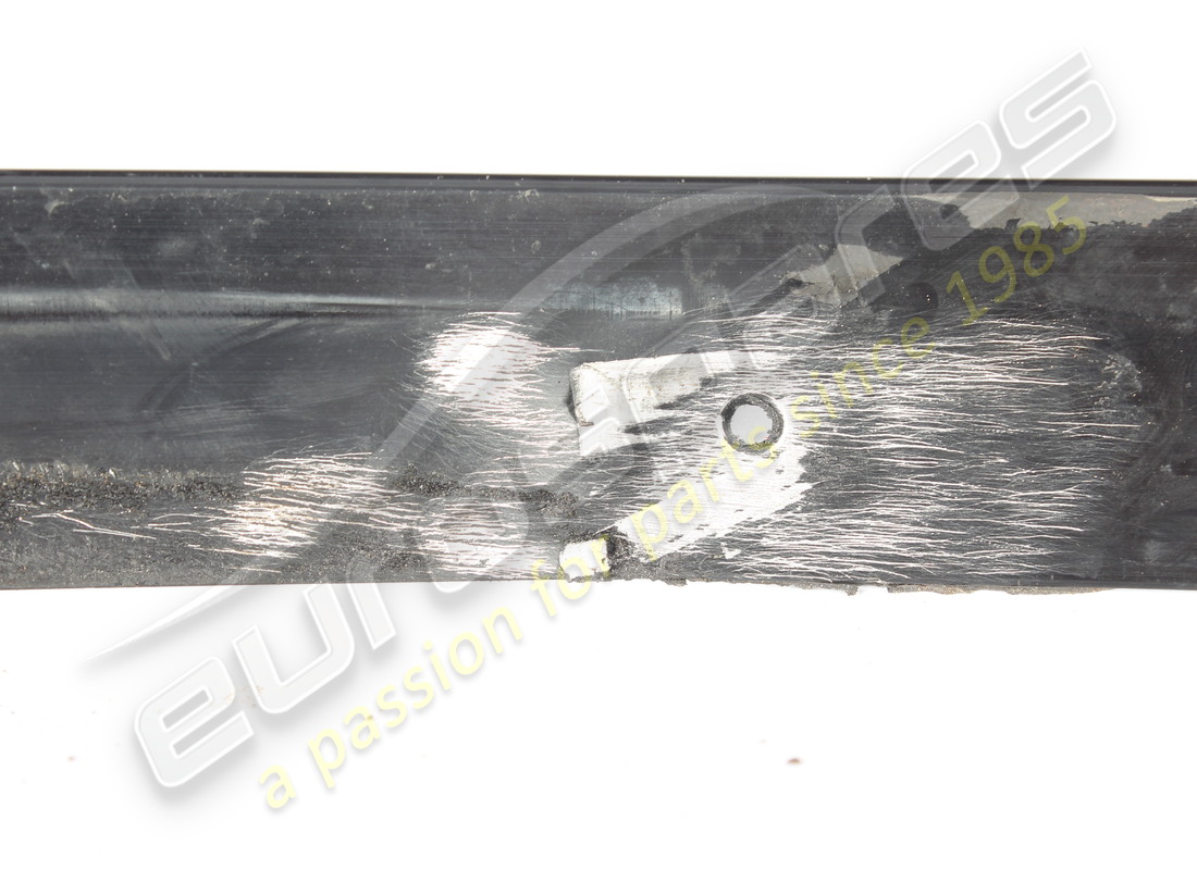 used ferrari rh rail gtb. part number 60260106 (2)