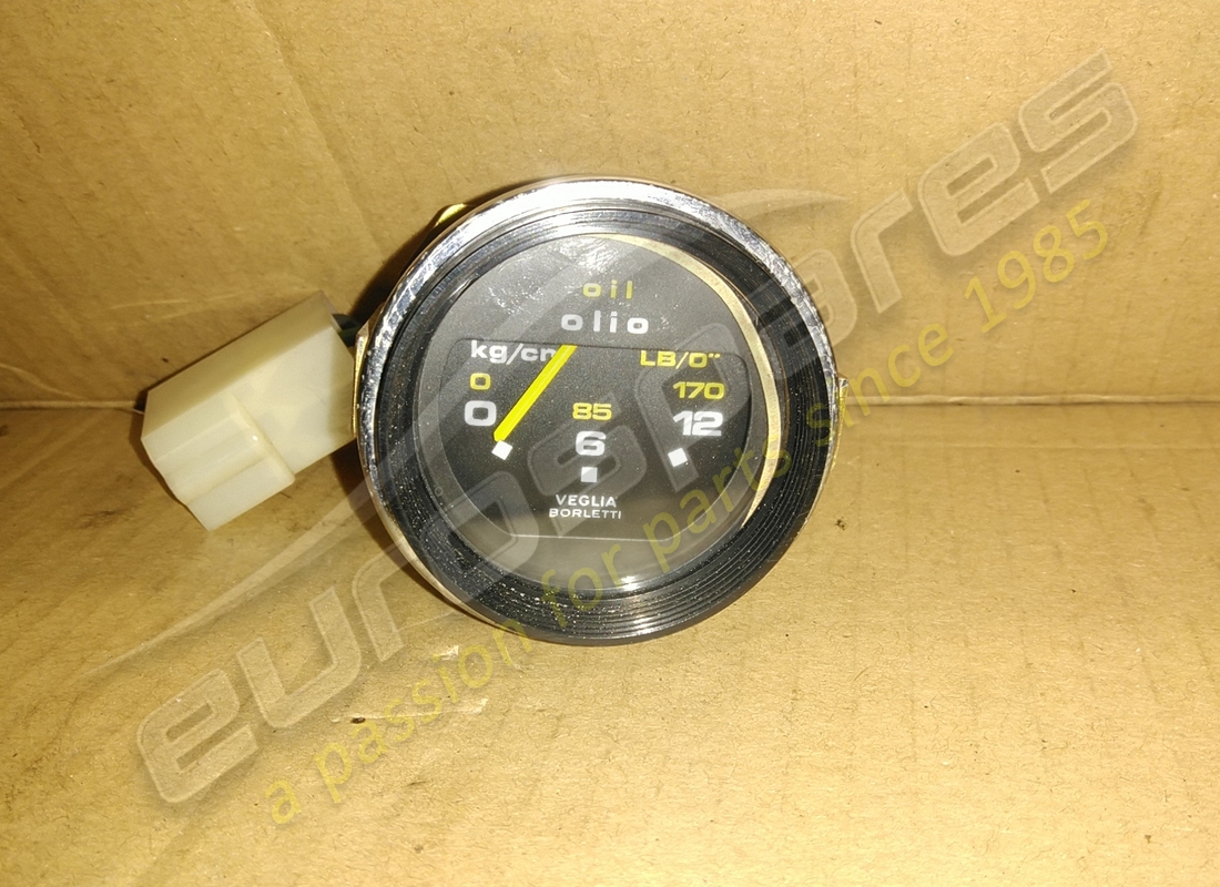 USED Ferrari OIL PRESSURE GAUGE . PART NUMBER 40084105 (1)