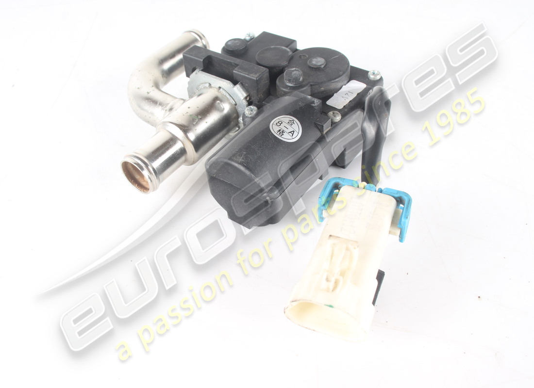 USED Ferrari LH TGK VALVE (HEATER CONTROL) . PART NUMBER 67444900 (1) USED Ferrari LH TGK VALVE (HEATER CONTROL) . PART NUMBER 67444900 (1)