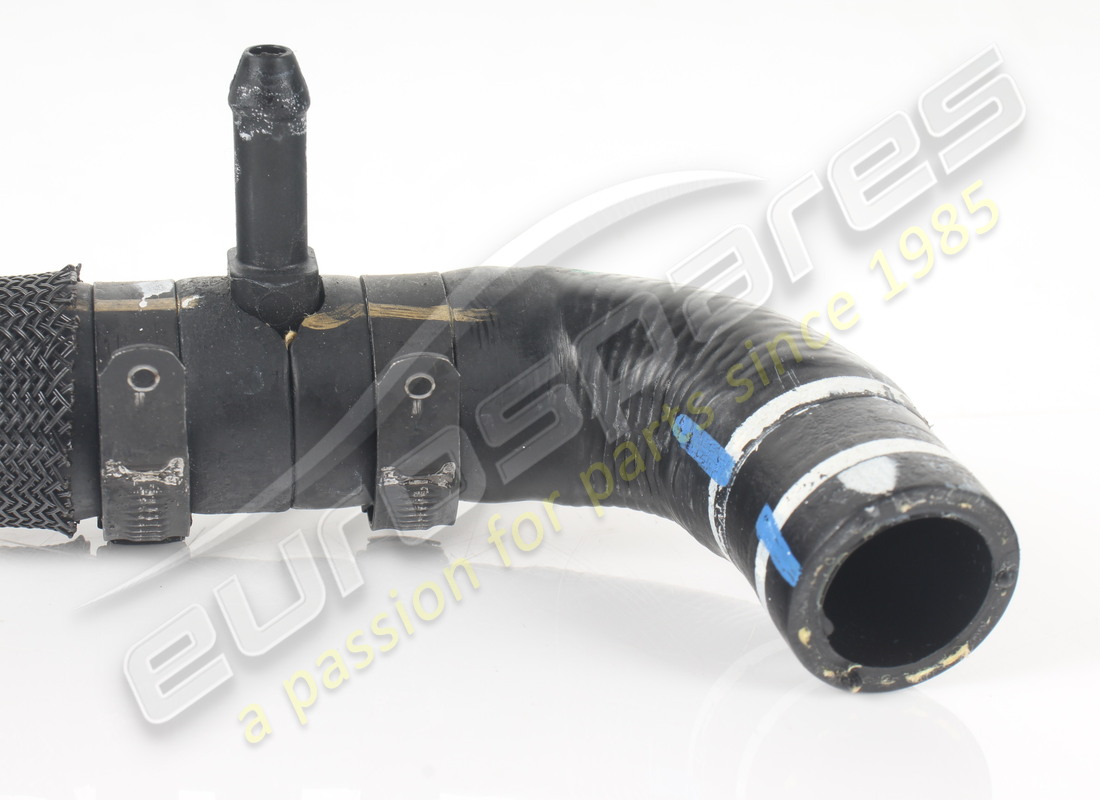 used ferrari manicotto da uscita radiator. part number 870715 (3)