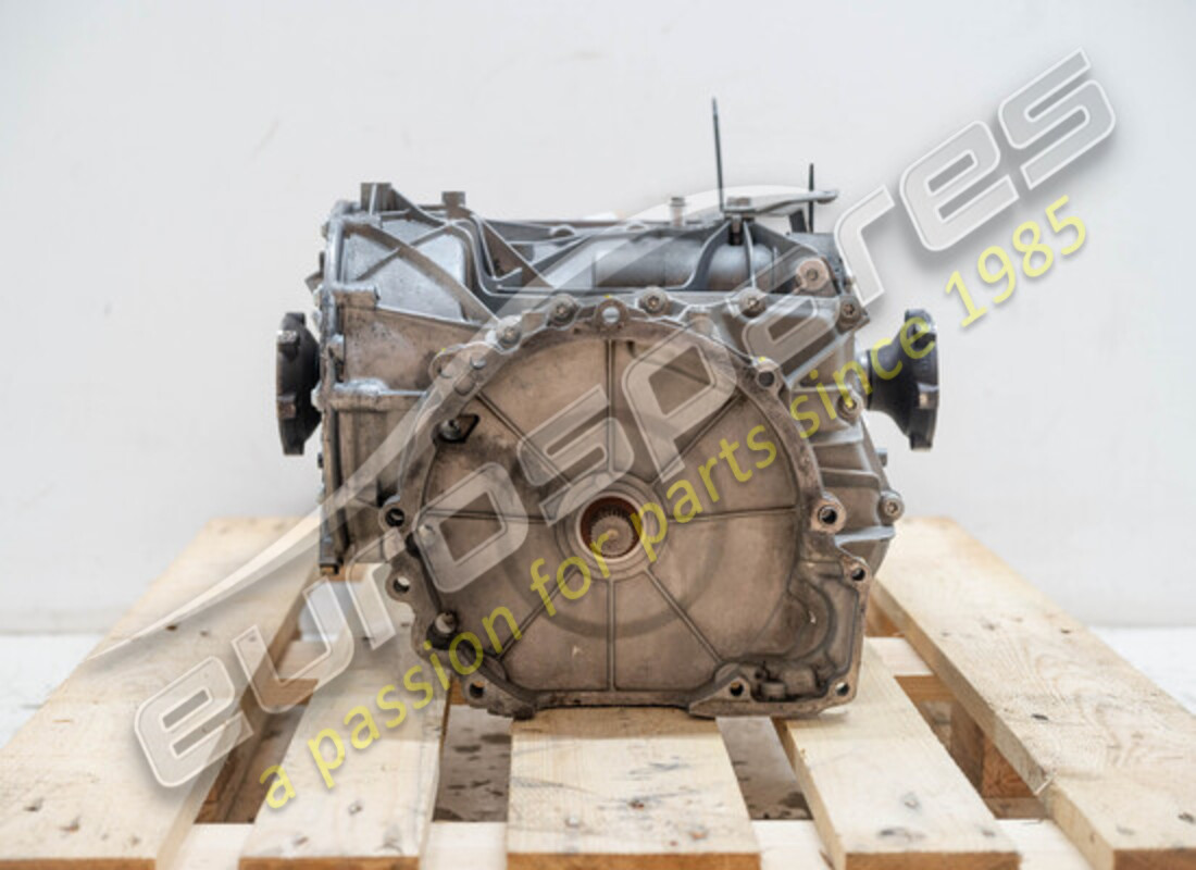 used ferrari complete dual clutch gearbox. part number 286043 (5)