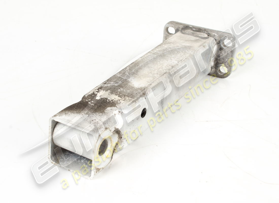 used lamborghini side member vorn unten. part number 4m0802037b (2)