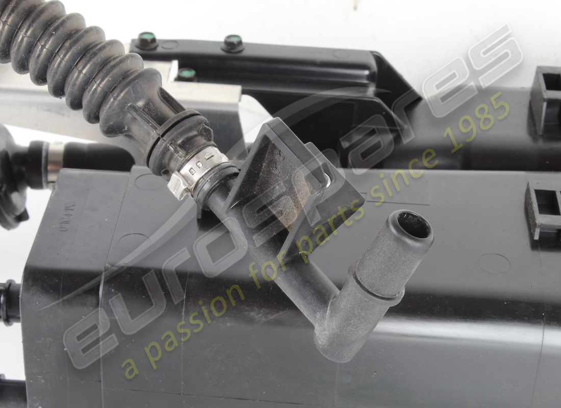 used ferrari filtro vapori complete. part number 895452 (4)