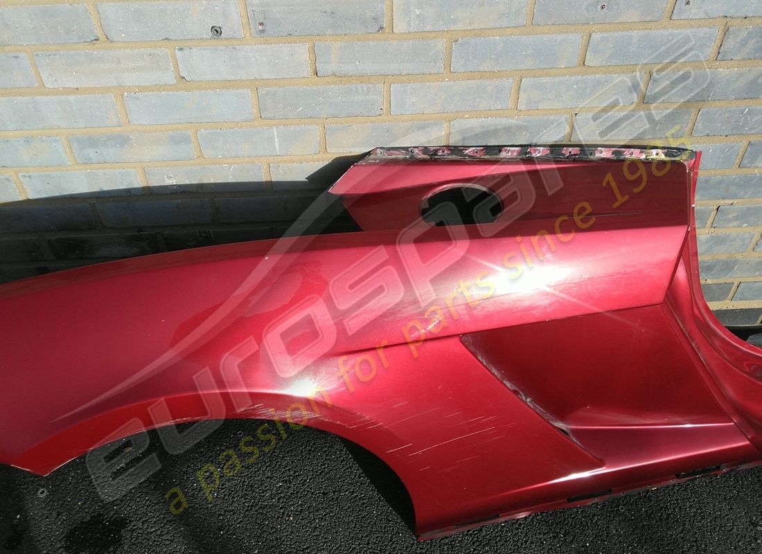 used lamborghini rh rear fender. part number 408809604a (3)