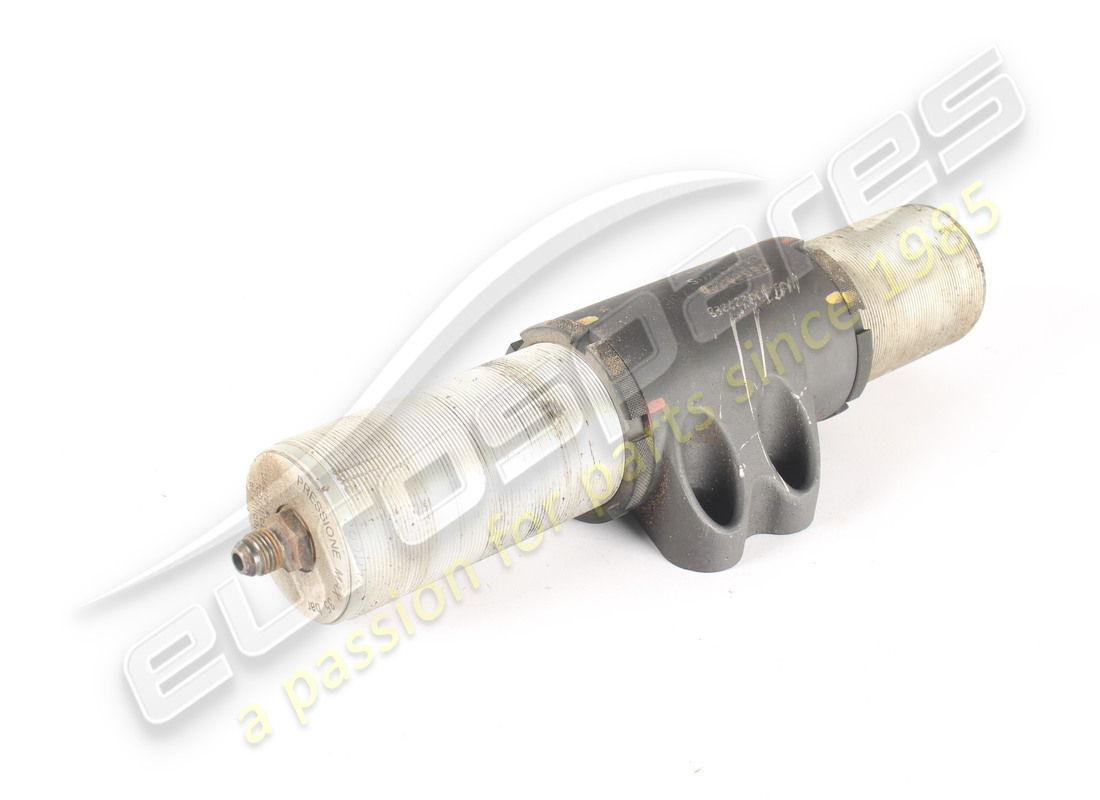 used ferrari complete rh rear jack. part number 83242300 (1)