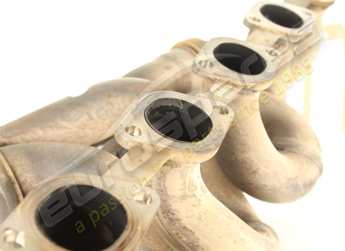 used ferrari complete rh exhaust manifold. part number 281030 (4)