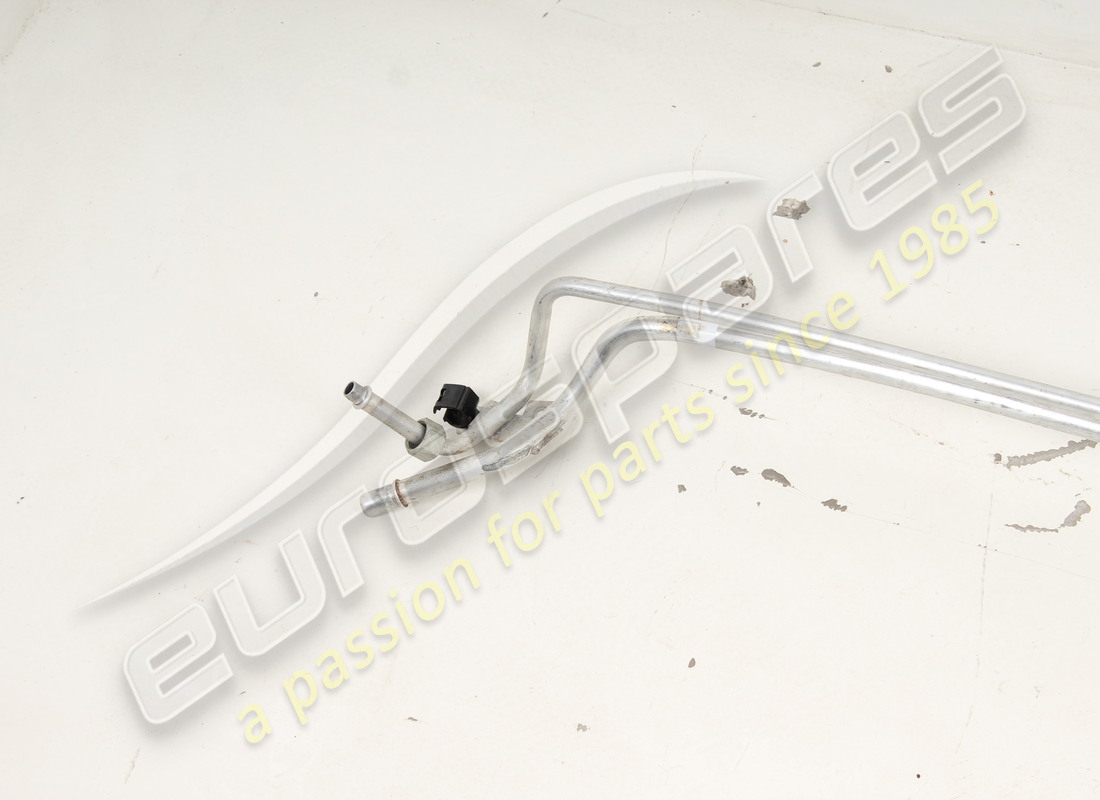used ferrari underbody freon delivery-ret. part number 88898300 (2)